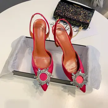 Čiste barve opozoril vodja ženske sandale 2020 novo sonce sponke diamond visoko peto čevlje s kozarec vina pete