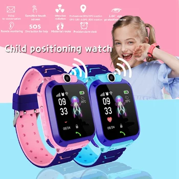 Baby Watch GPS Lokacijo LED Zaslon na Dotik Kliče Fotoaparat Otroci Otrok Pametno Gledati Telefon Pametni Otroci GPS Obleko za Micro Sim