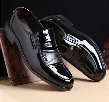 2020 moške usnjene čevlje mens priložnostne čevlji visoke kakovosti pu moški stranka čevlji zapatillas hombre modni Črno Oxford čevlji moški
