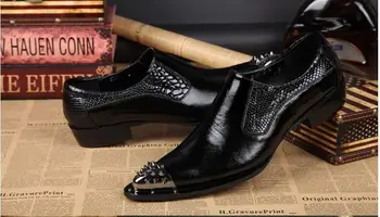 NOV slog Ročno moški usnje, usnjeni čevlji z Zakovico Kovinsko Toe Moda za moške priložnostne loafers kajenje natikači moški stanovanj