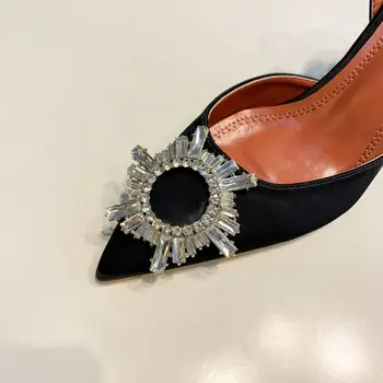 Čiste barve opozoril vodja ženske sandale 2020 novo sonce sponke diamond visoko peto čevlje s kozarec vina pete