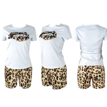 Dve Peice Set za Ženske Poletje 2020 Moda Ustnice Majica s kratkimi rokavi in Leopard Hlače 2 Kos Ujemajoče Niz Obleke Conjunto 2 Piezas Mujer